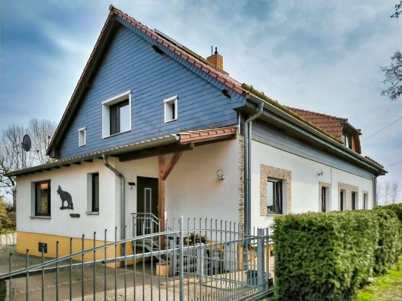 Großer Bauernhof, moderner Landhausstil, 4 Hektar Land, Stallungen